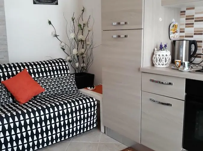 House Marlin Giardini Naxos